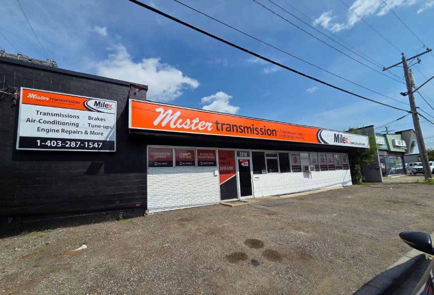 Front entrance of Mister Transmission Calgary